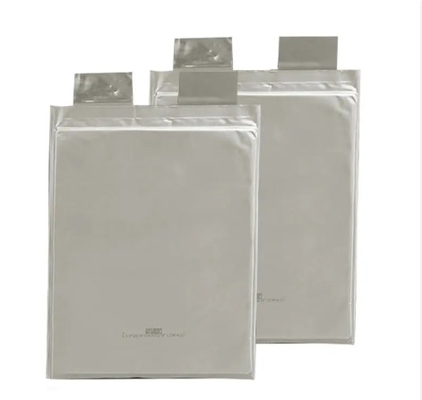 kopen Rechthoekige 3,2V 50Ah Lifepo4 Pouch Cell Battery LFP 940g Lithium Ion online vervaardiging